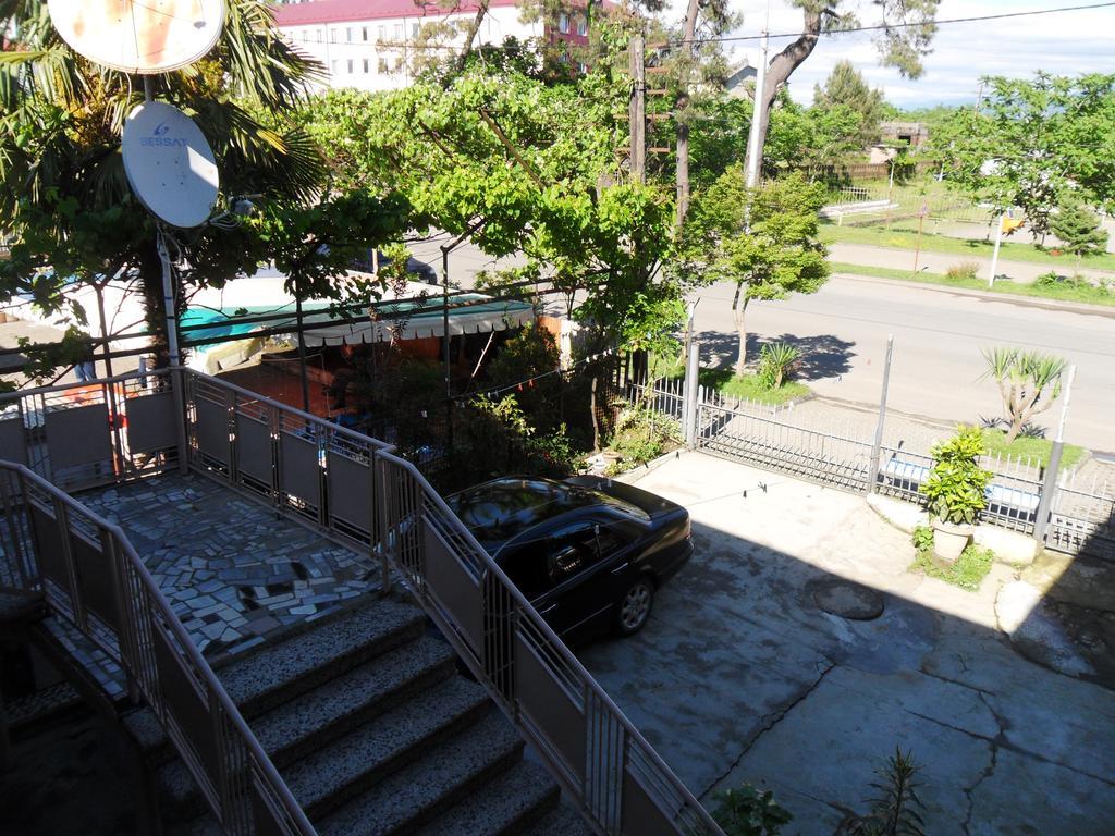 Guest House Nika Kobuleti Exterior photo
